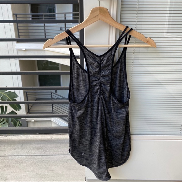 lululemon athletica Tops - LULULEMON ESSENTIAL TANK